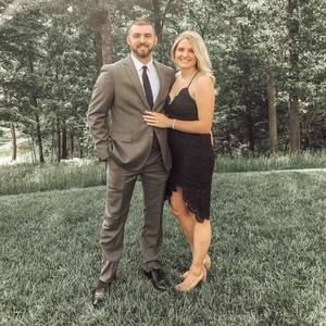 Meet your Posher, Holly